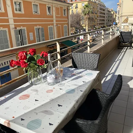 Apartment Le Grand Palais De La Mediterranee Access - Choice In